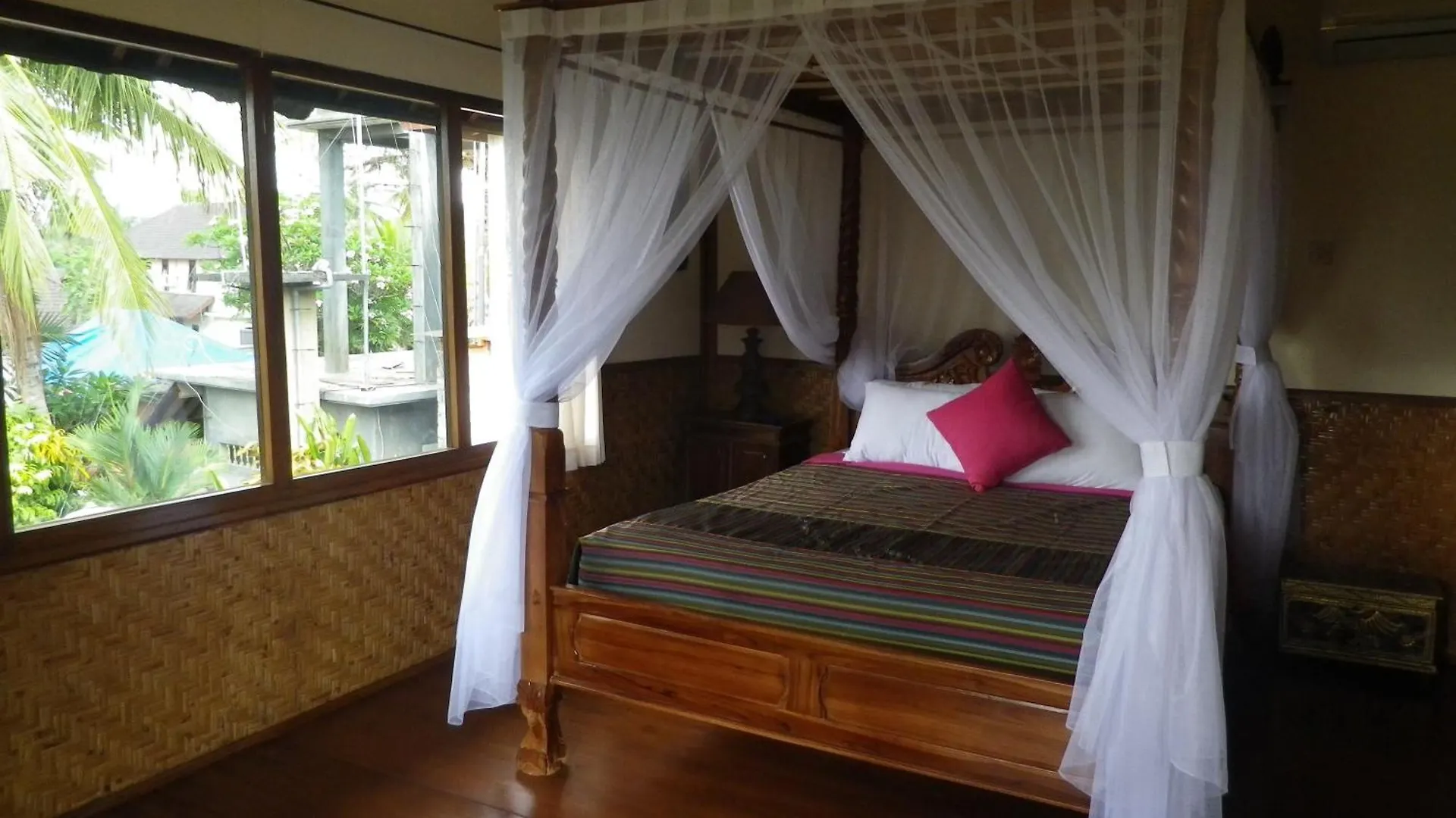 Bali Breeze Bungalows Ubud  Indonesia